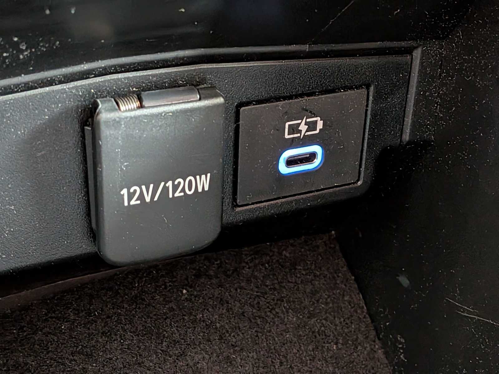 Thumbnail: 2022 Toyota Corolla - 28