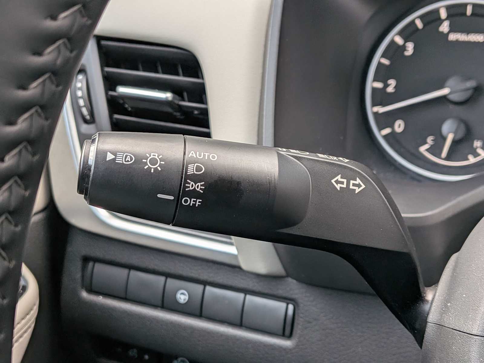 Thumbnail: 2025 Nissan Rogue - 26