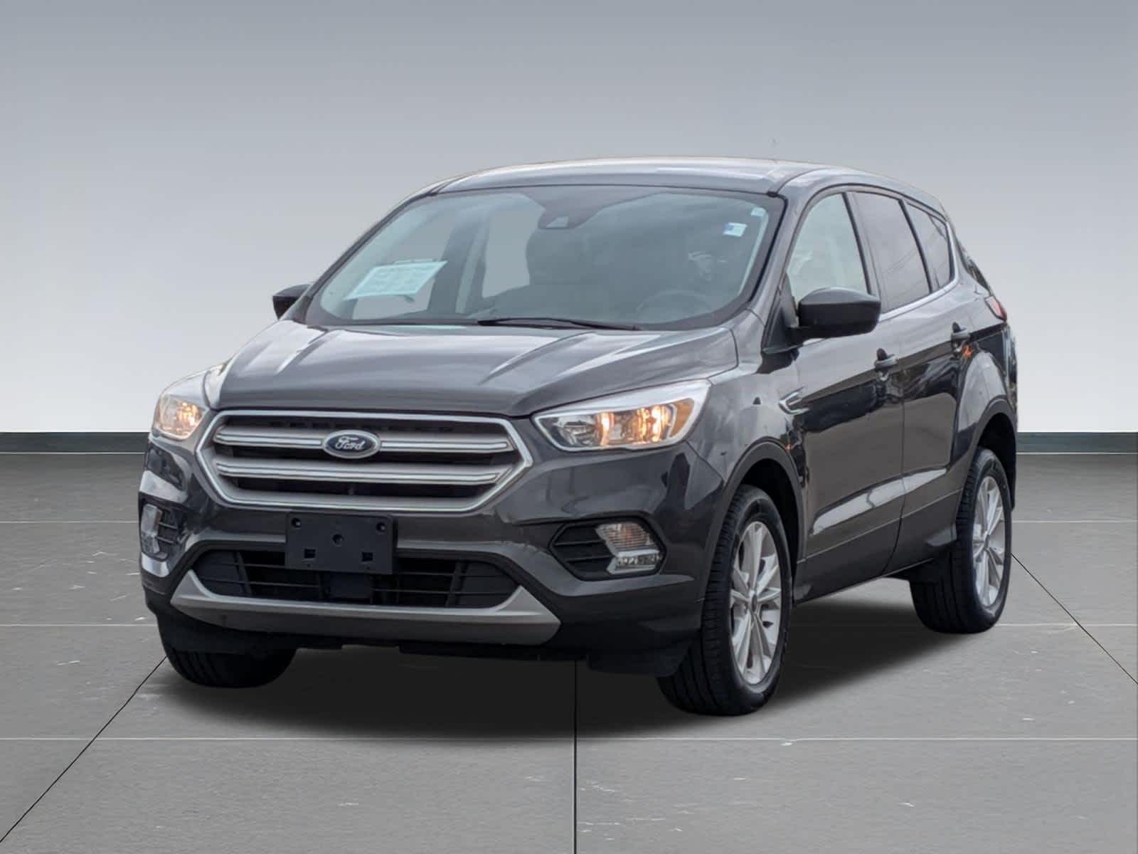 Thumbnail: 2019 Ford Escape - 10