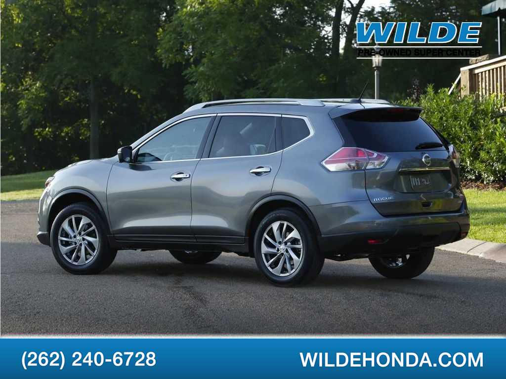 2015 Nissan Rogue S -
                  Waukesha, WI