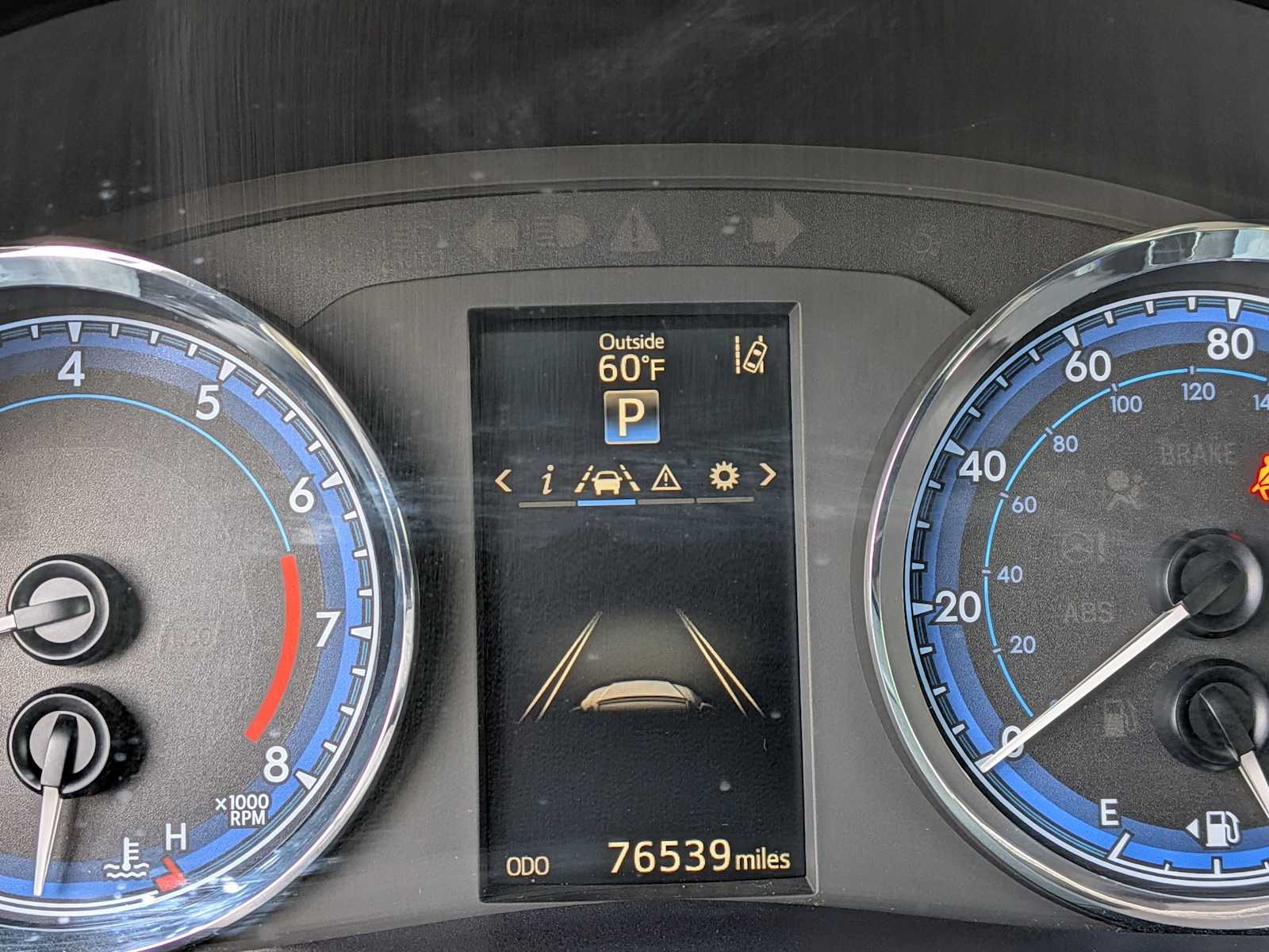 Thumbnail: 2017 Toyota Corolla - 29