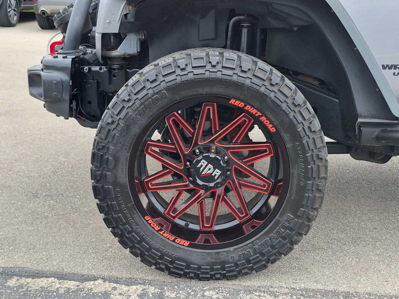 Thumbnail: 2016 Jeep Wrangler - 12