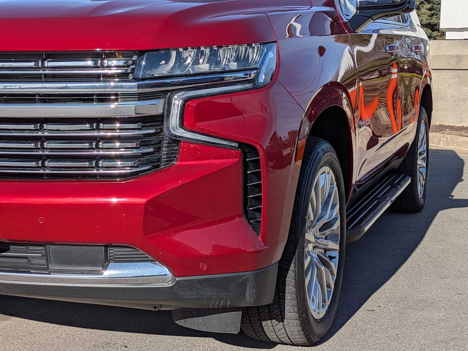 Thumbnail: 2023 Chevrolet Tahoe - 10