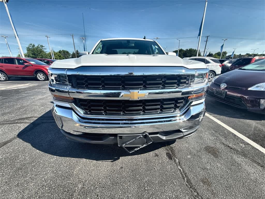 Thumbnail: 2019 Chevrolet Silverado 1500 - 10