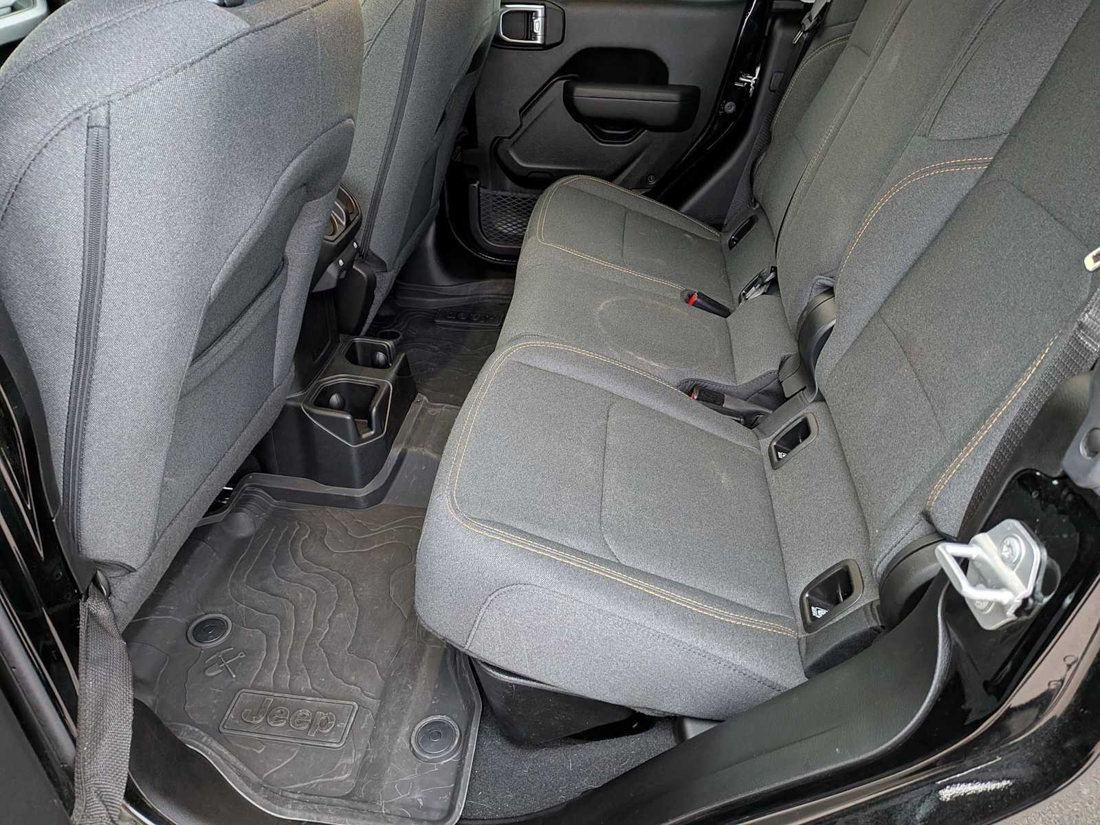 Thumbnail: 2024 Jeep Gladiator - 15