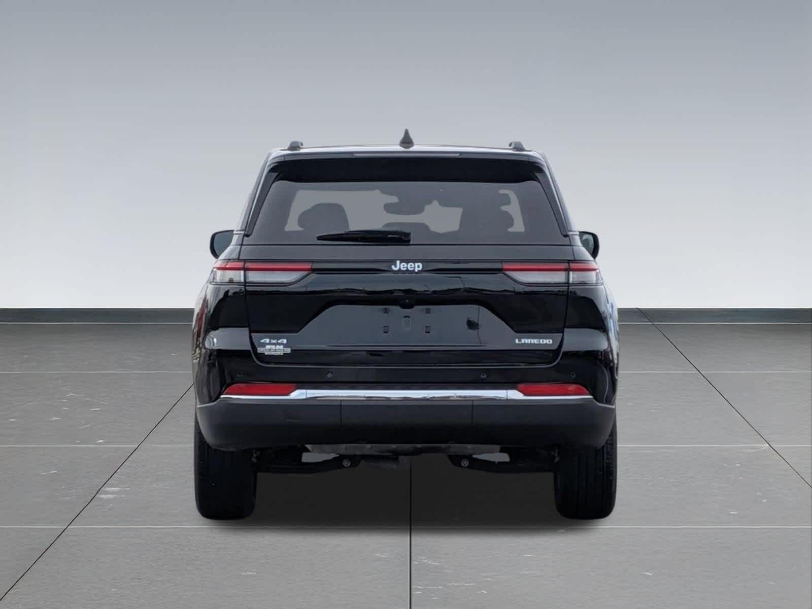 Thumbnail: 2023 Jeep Grand Cherokee - 5