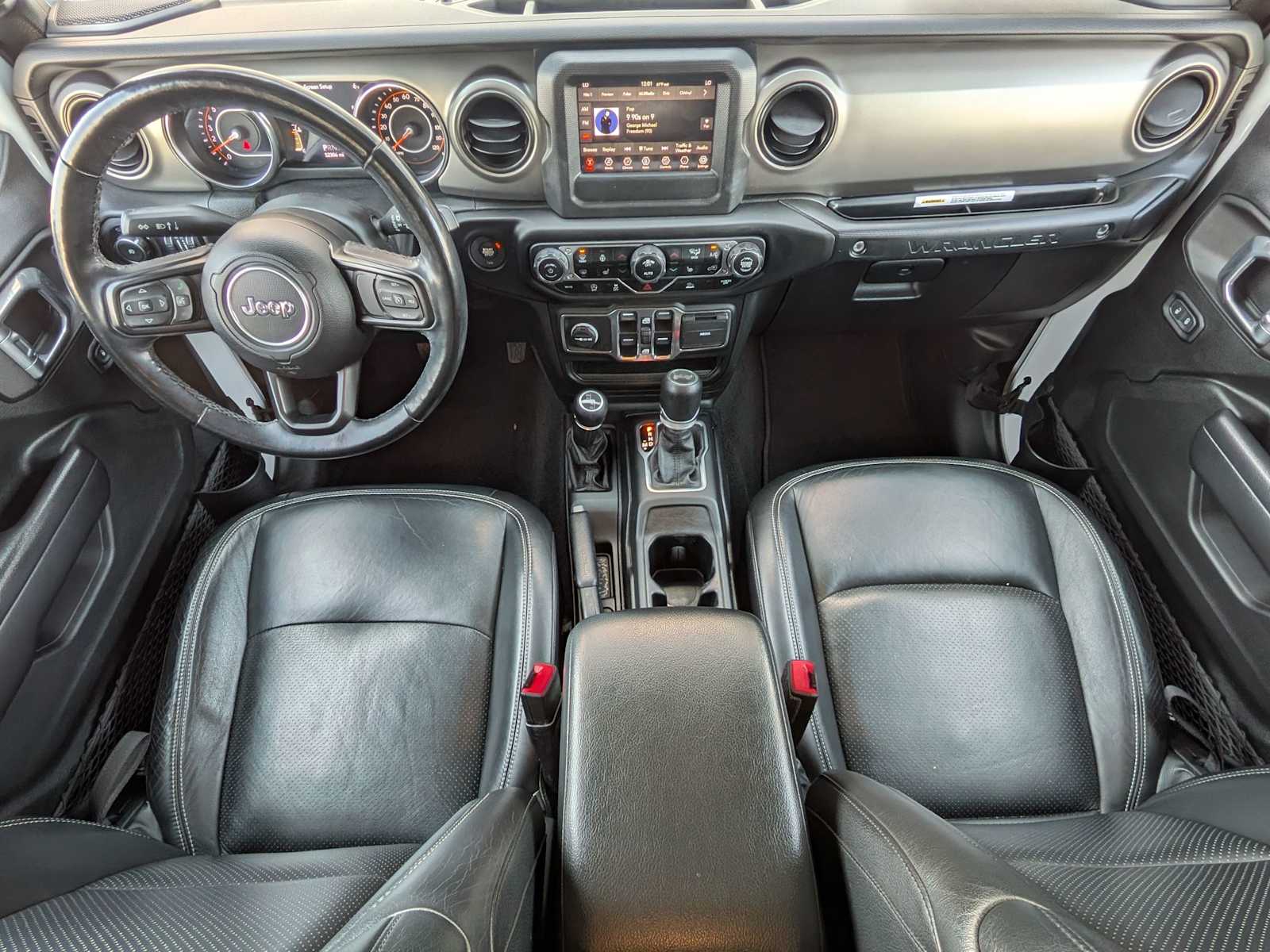 Thumbnail: 2021 Jeep Wrangler - 20