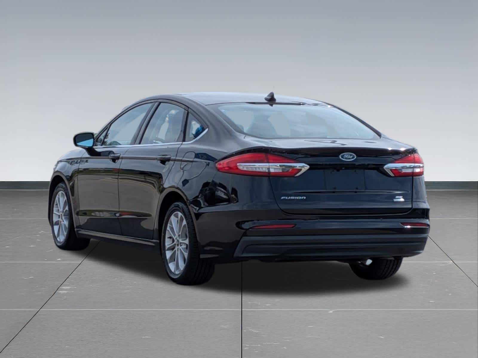 Thumbnail: 2020 Ford Fusion - 2