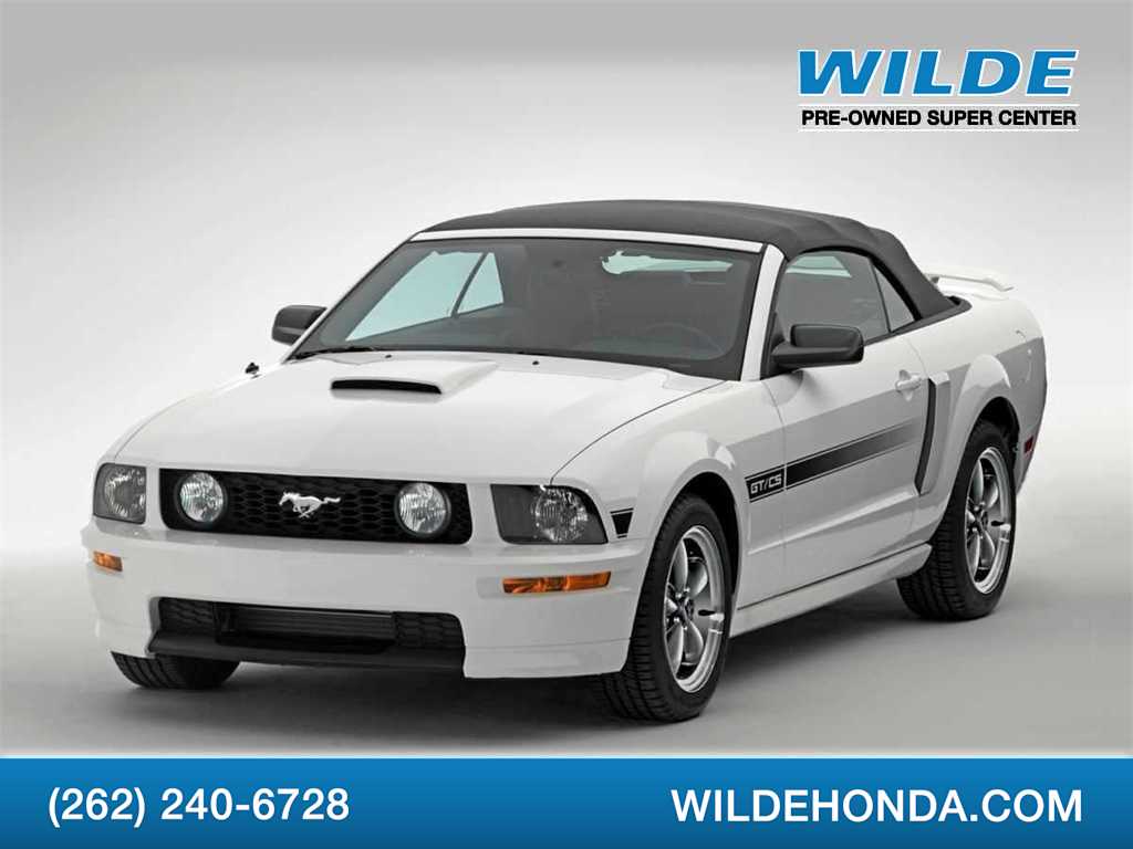 2009 Ford Mustang  -
                  Waukesha, WI