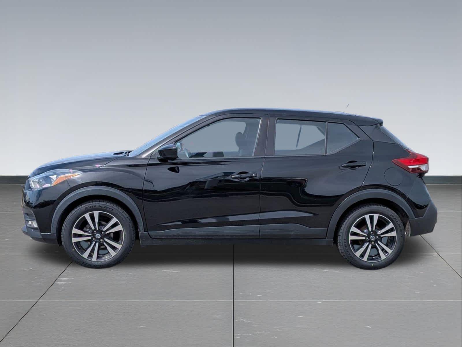Thumbnail: 2020 Nissan Kicks - 2