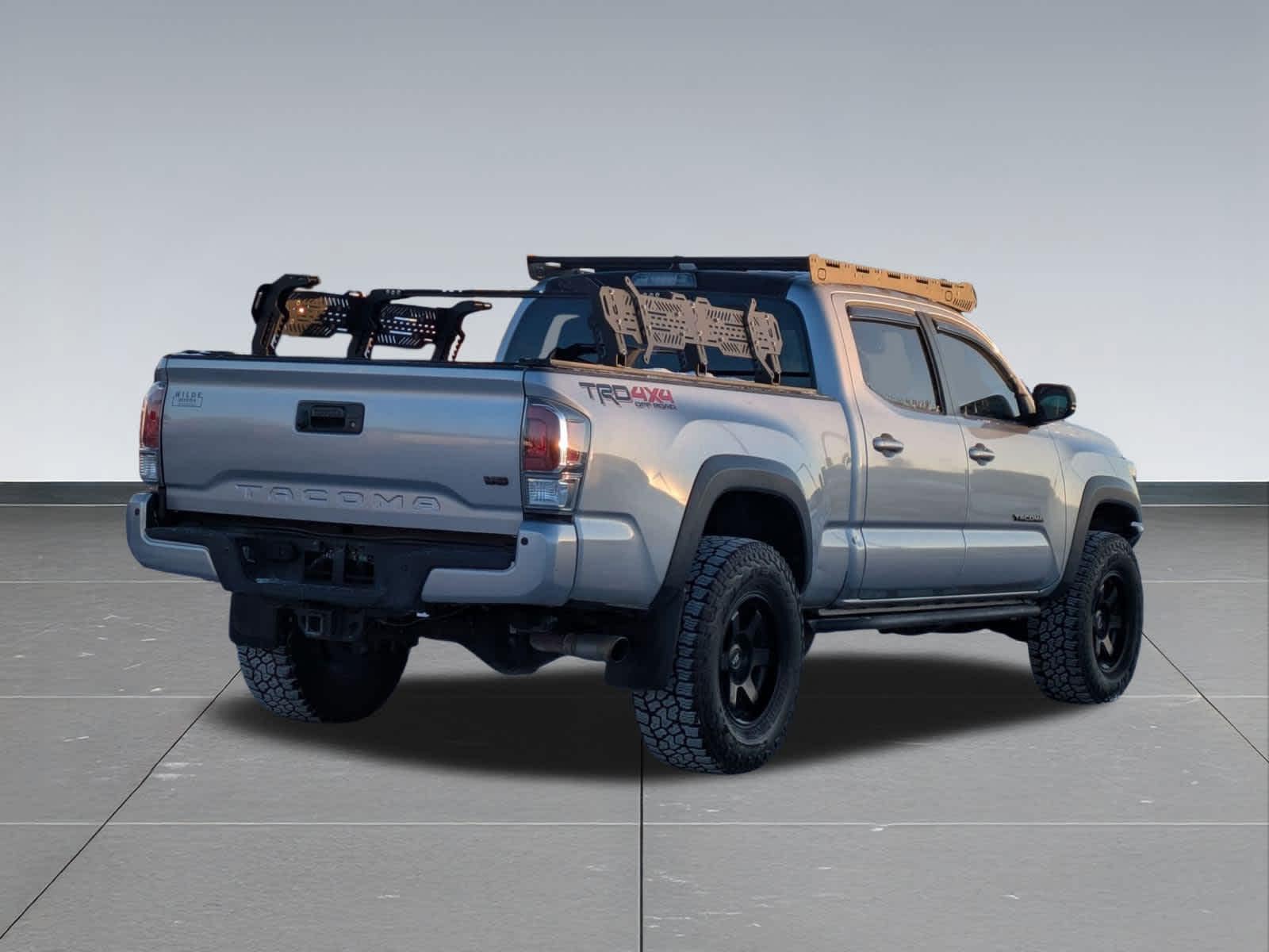 Thumbnail: 2020 Toyota Tacoma - 6