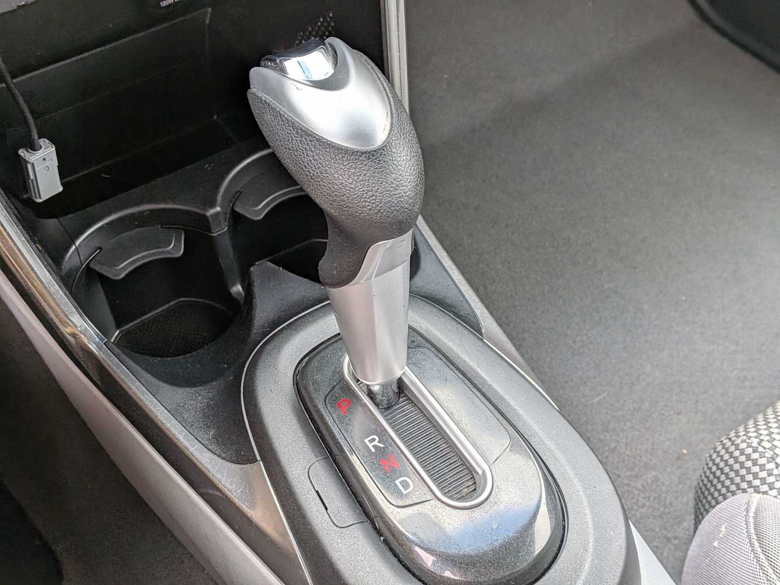 Thumbnail: 2011 Honda CR-Z - 22