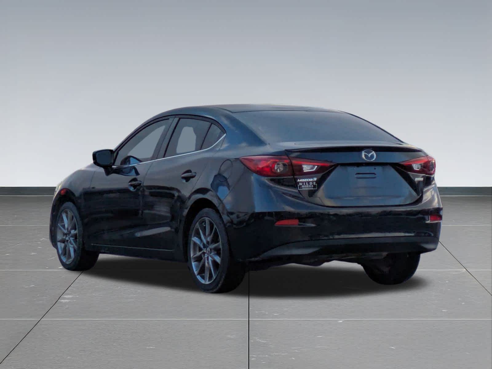 Thumbnail: 2018 Mazda Mazda3 - 4