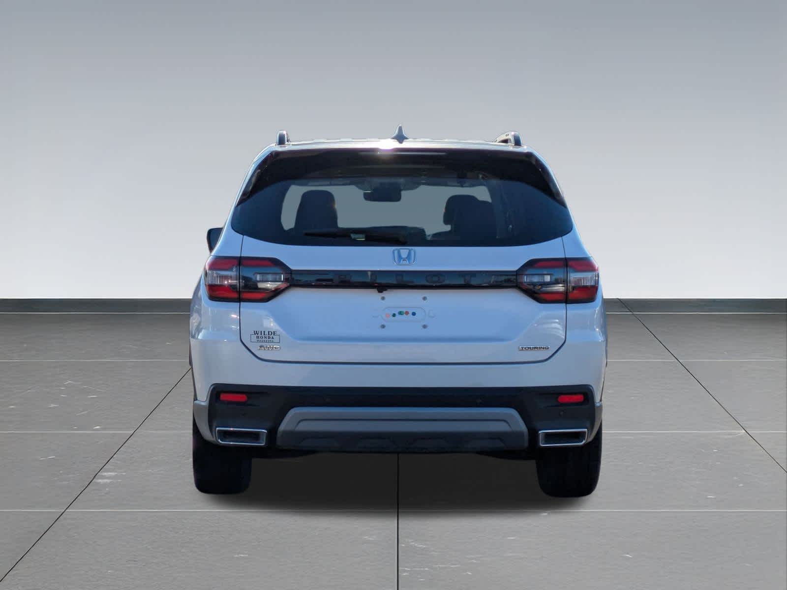 Thumbnail: 2023 Honda Pilot - 4