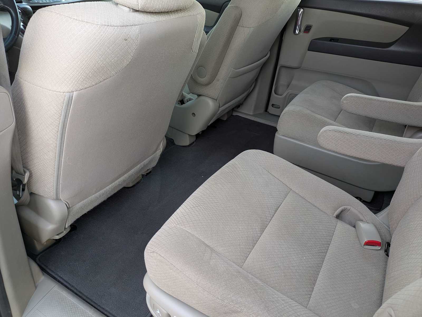 Thumbnail: 2016 Honda Odyssey - 17