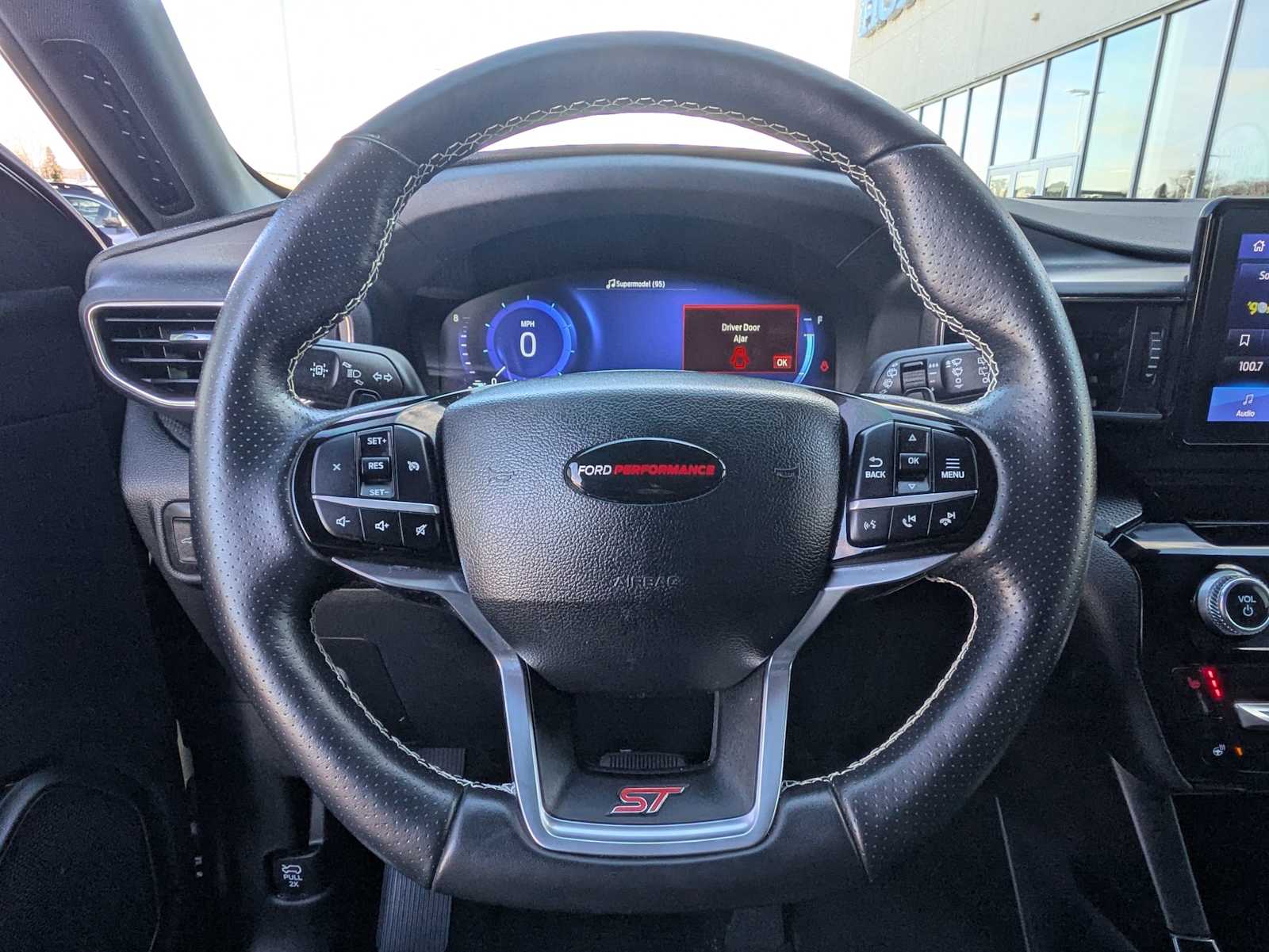 Thumbnail: 2022 Ford Explorer - 21