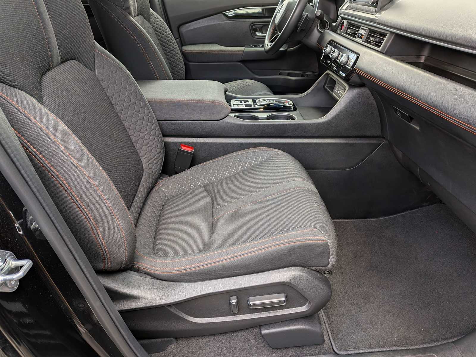 Thumbnail: 2025 Honda Pilot - 20