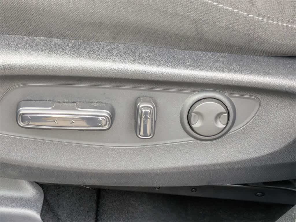 Thumbnail: 2023 Honda CR-V - 16