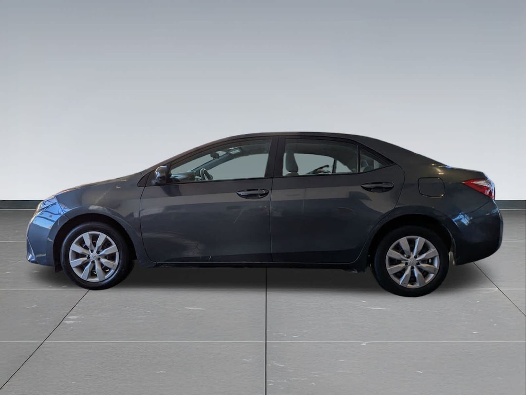 Used 2014 Toyota Corolla LE Sedan