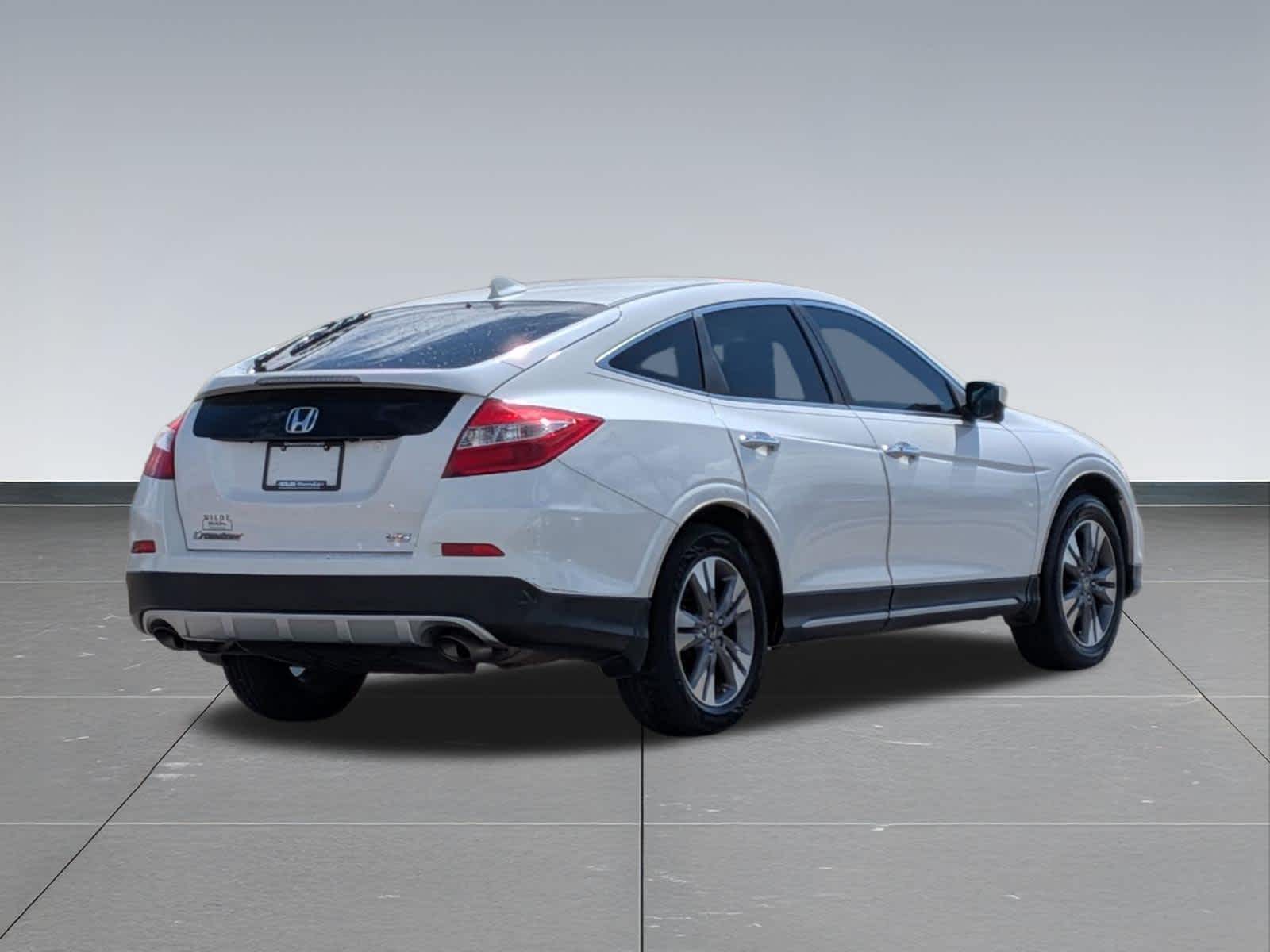 Thumbnail: 2013 Honda Crosstour - 5