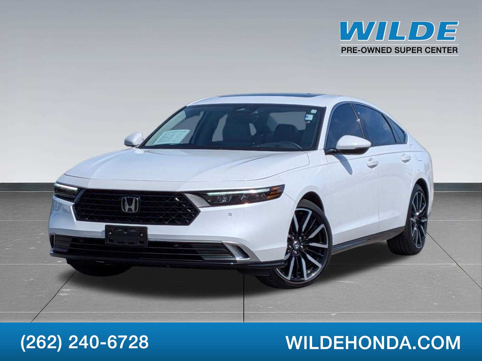 2023 Honda Accord Hybrid Touring's photo
