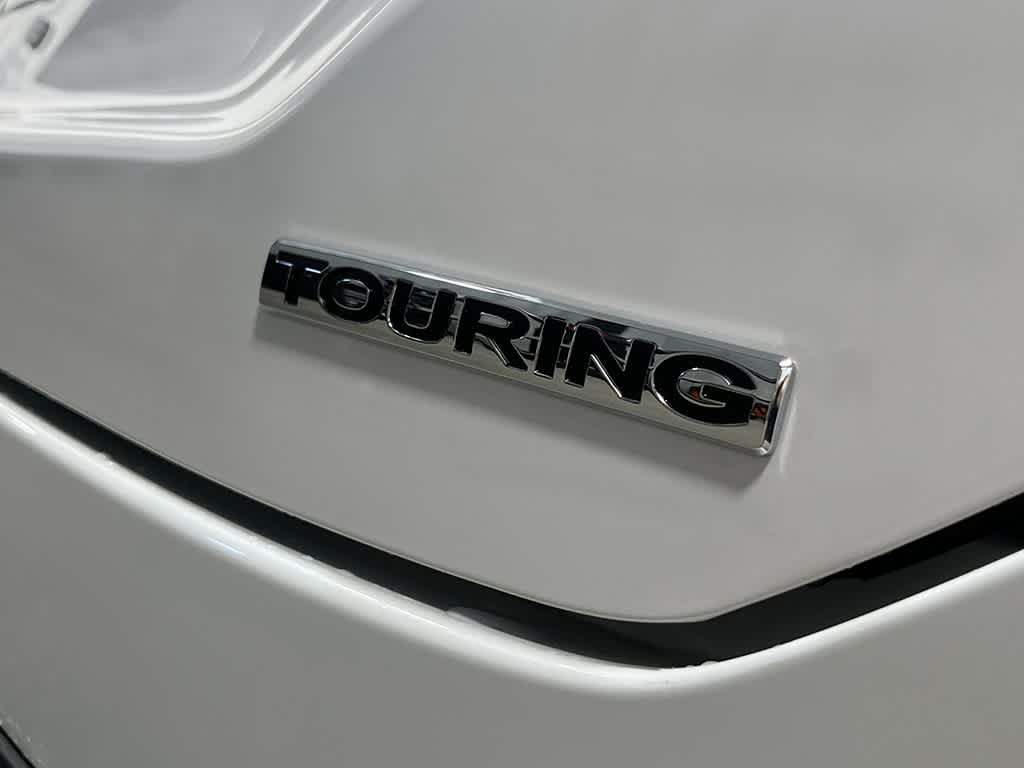2025 Honda Pilot Touring 6