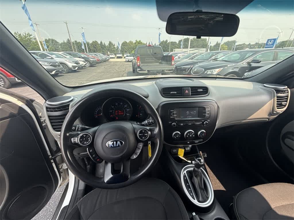 Thumbnail: 2015 Kia Soul - 14