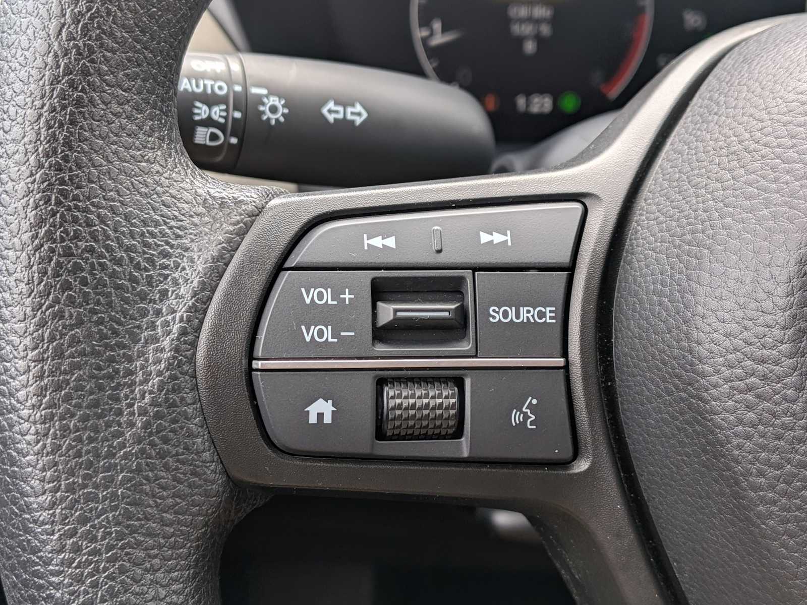 Thumbnail: 2025 Honda HR-V - 21