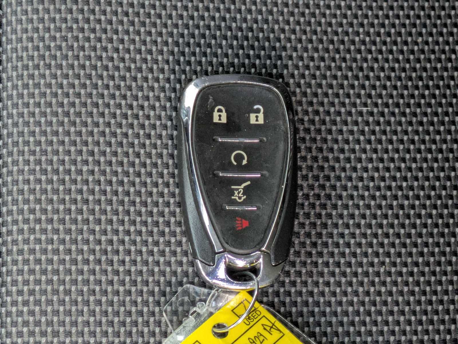 Thumbnail: 2021 Chevrolet Traverse - 31