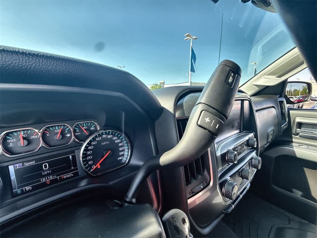 Thumbnail: 2019 Chevrolet Silverado 1500 - 30