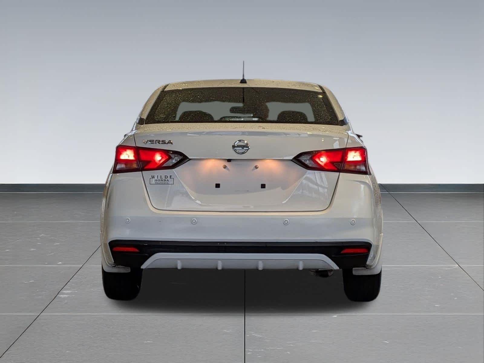 Thumbnail: 2020 Nissan Versa - 5