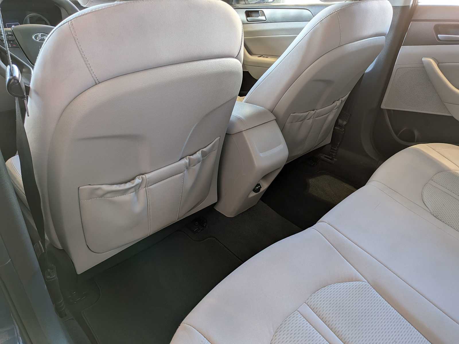 Thumbnail: 2016 Hyundai Sonata - 17