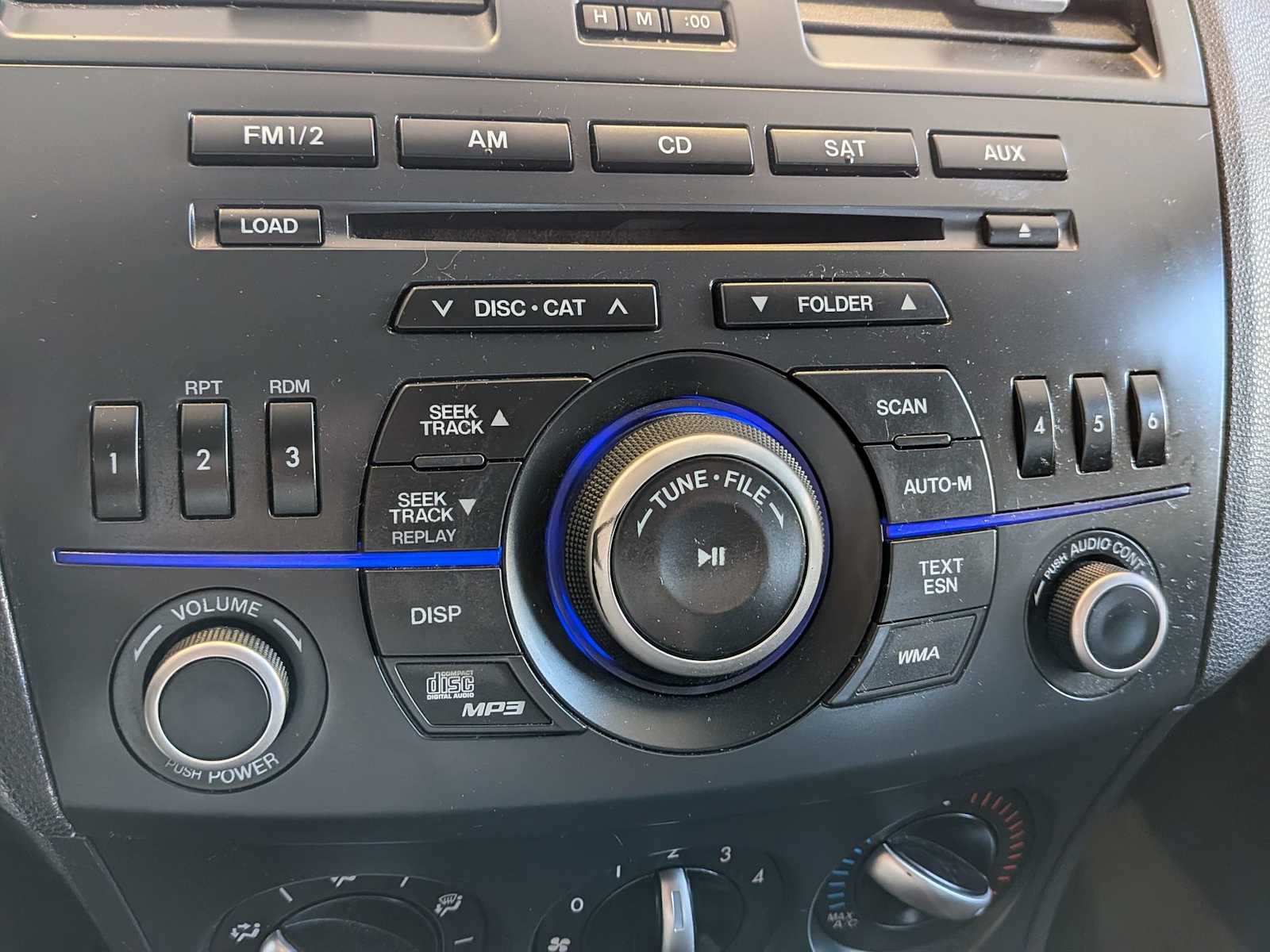 Thumbnail: 2013 Mazda Mazda3 - 29