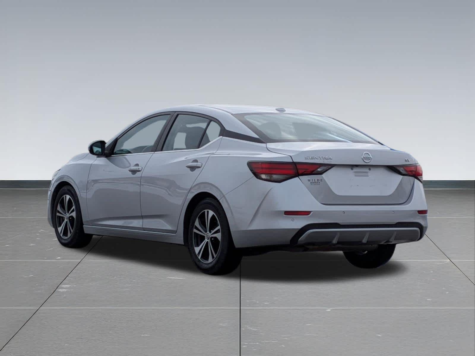 Thumbnail: 2021 Nissan Sentra - 4