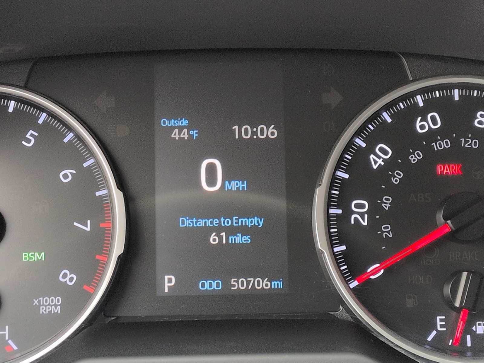 Thumbnail: 2019 Toyota RAV4 - 31