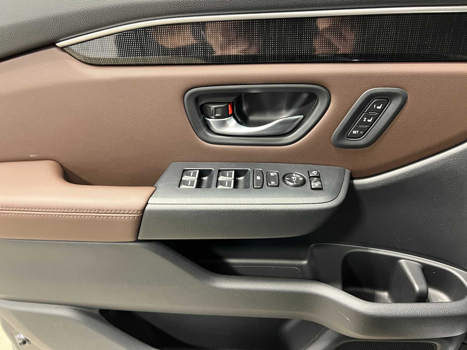 Thumbnail: 2025 Honda Pilot - 17