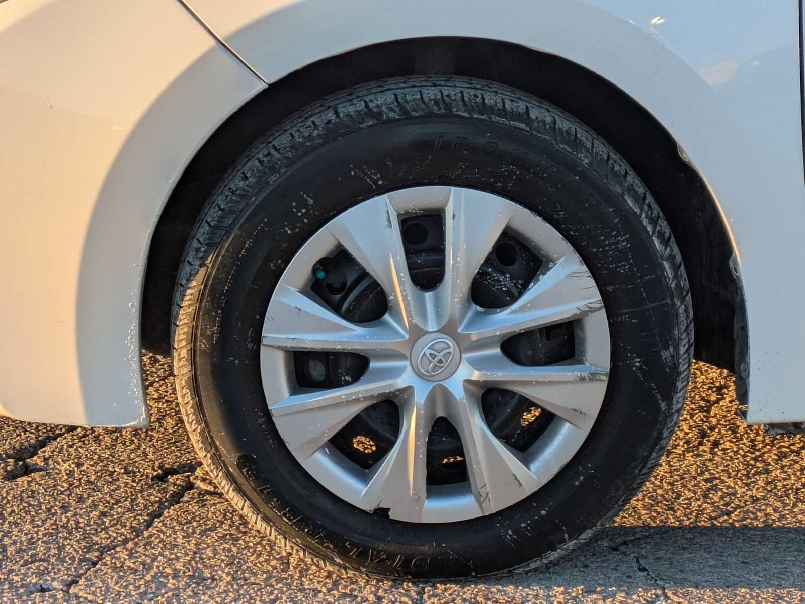 Thumbnail: 2016 Toyota Corolla - 13