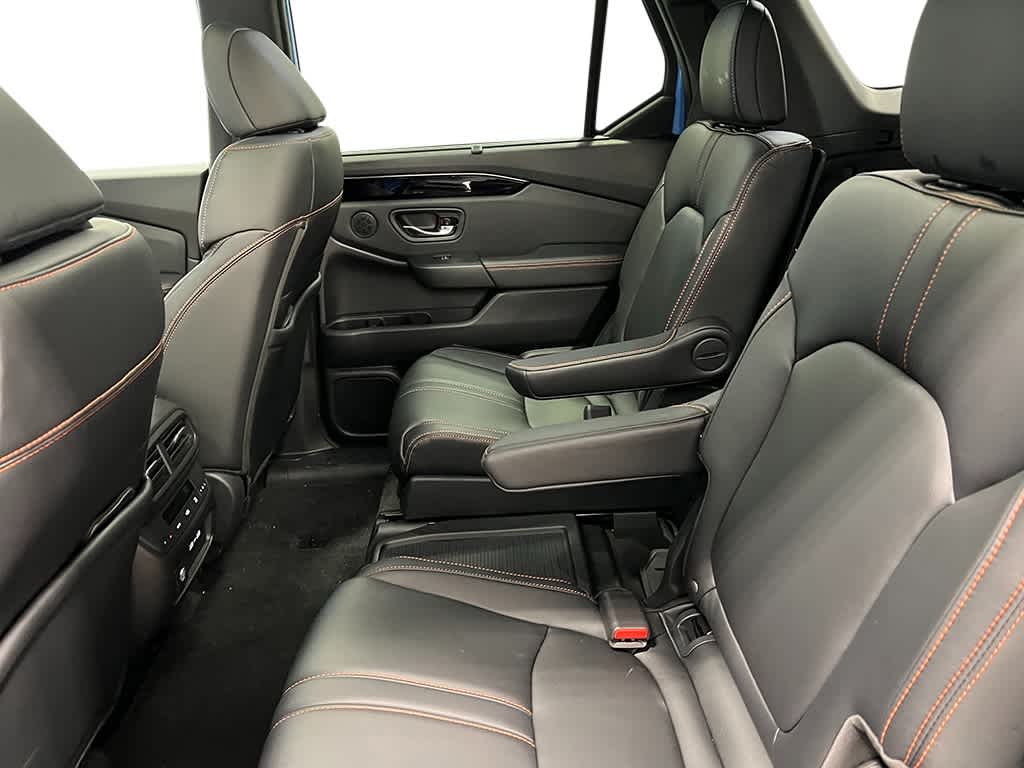 Thumbnail: 2025 Honda Pilot - 28