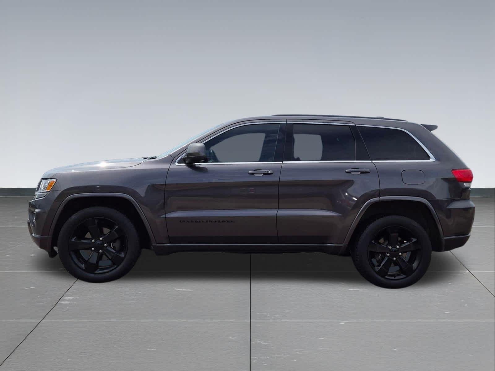 Thumbnail: 2014 Jeep Grand Cherokee - 3