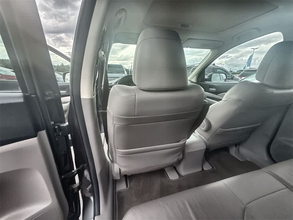 Thumbnail: 2013 Honda CR-V - 17