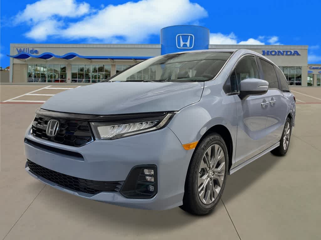 2026 Honda Odyssey Touring's photo