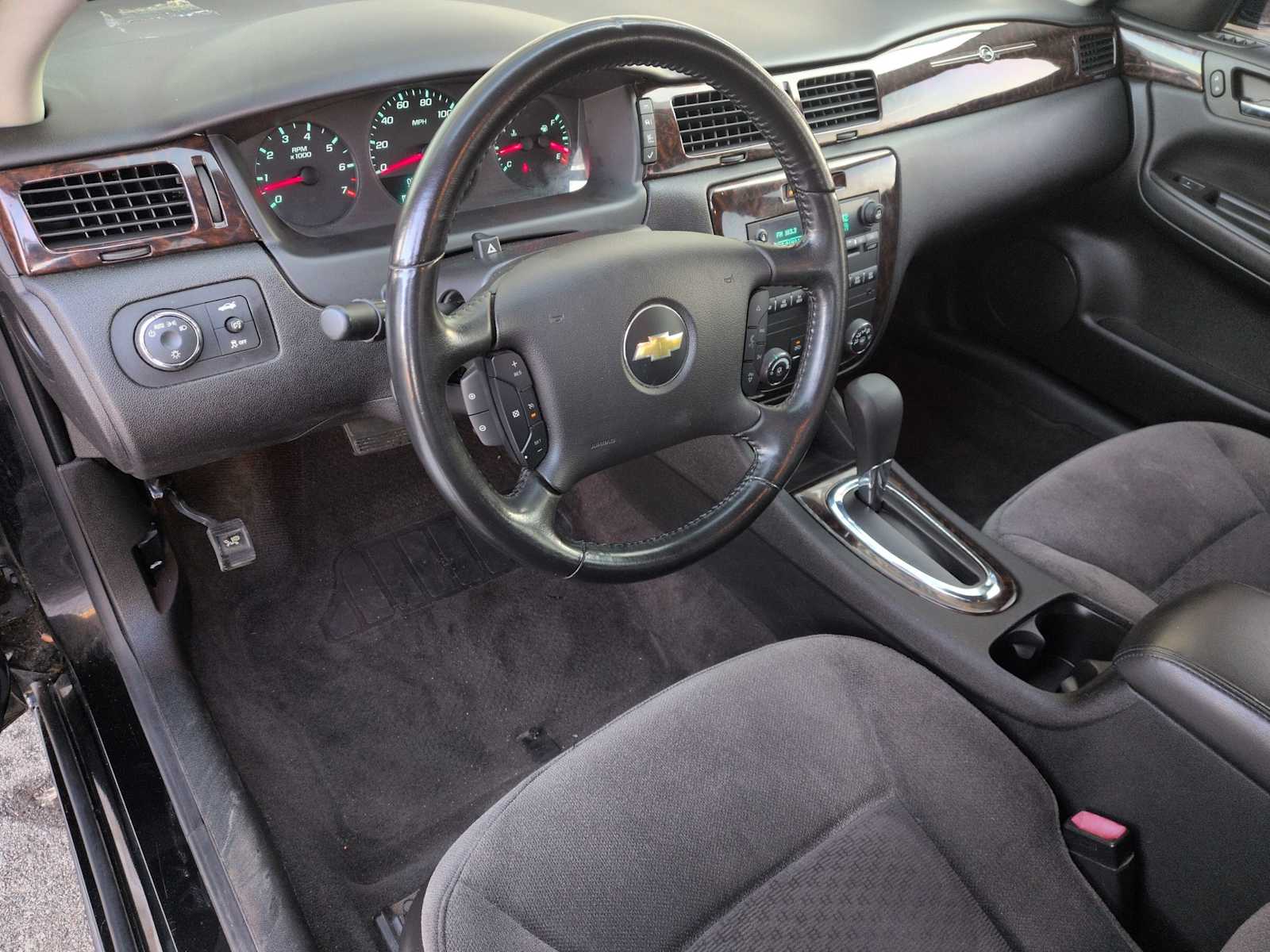 Thumbnail: 2014 Chevrolet Impala - 2