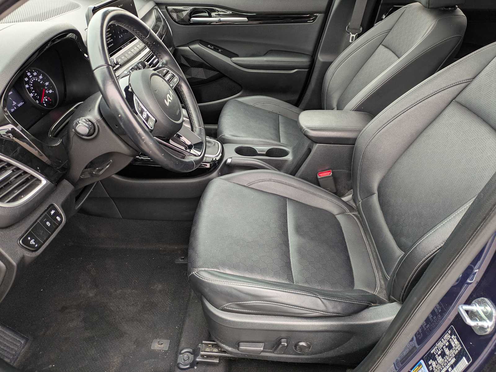 Thumbnail: 2023 Kia Seltos - 15