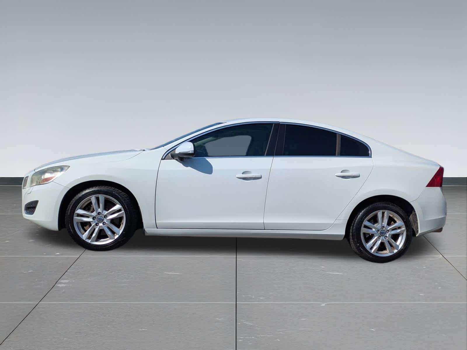 2013 Volvo S60 T5 photo 3