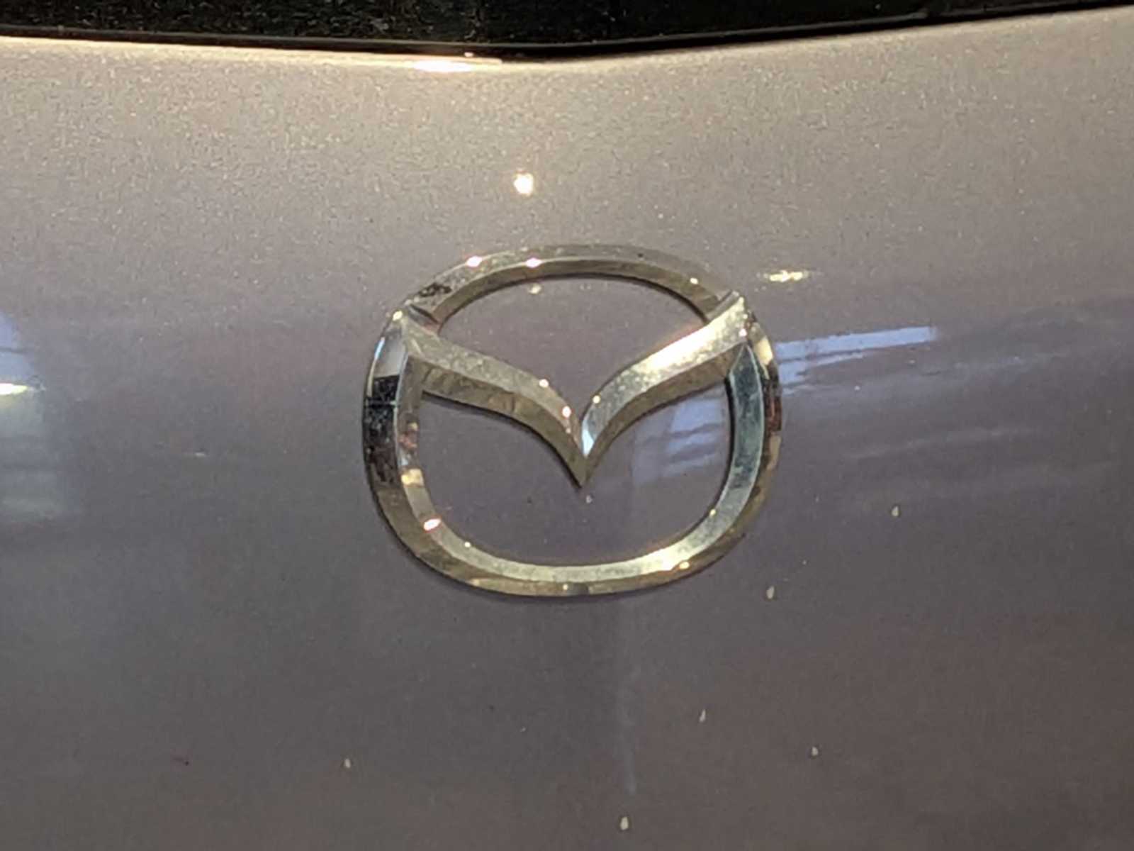 Thumbnail: 2005 Mazda Mazda3 - 11