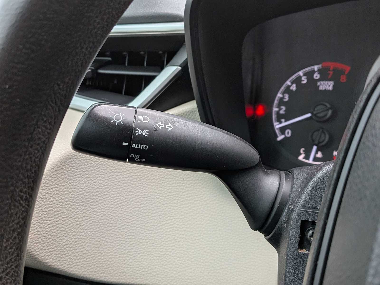 Thumbnail: 2022 Toyota Corolla - 22