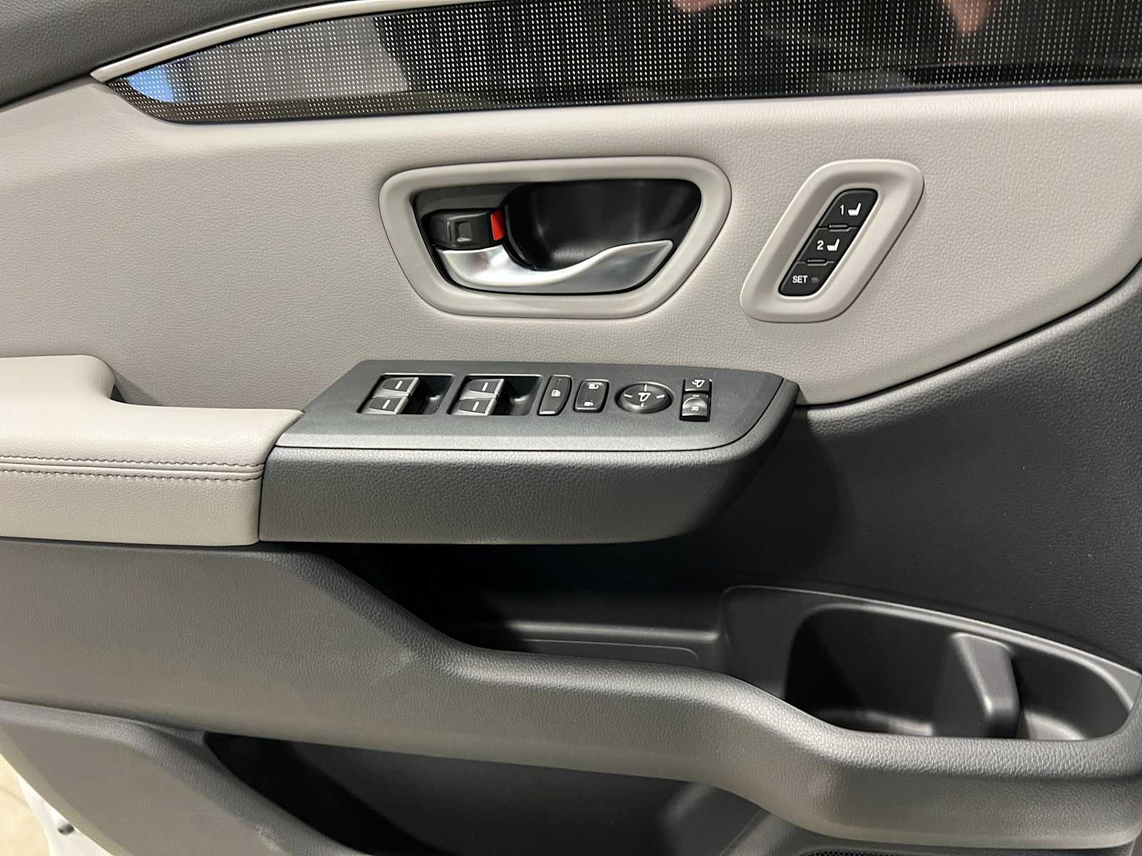 Thumbnail: 2025 Honda Pilot - 17