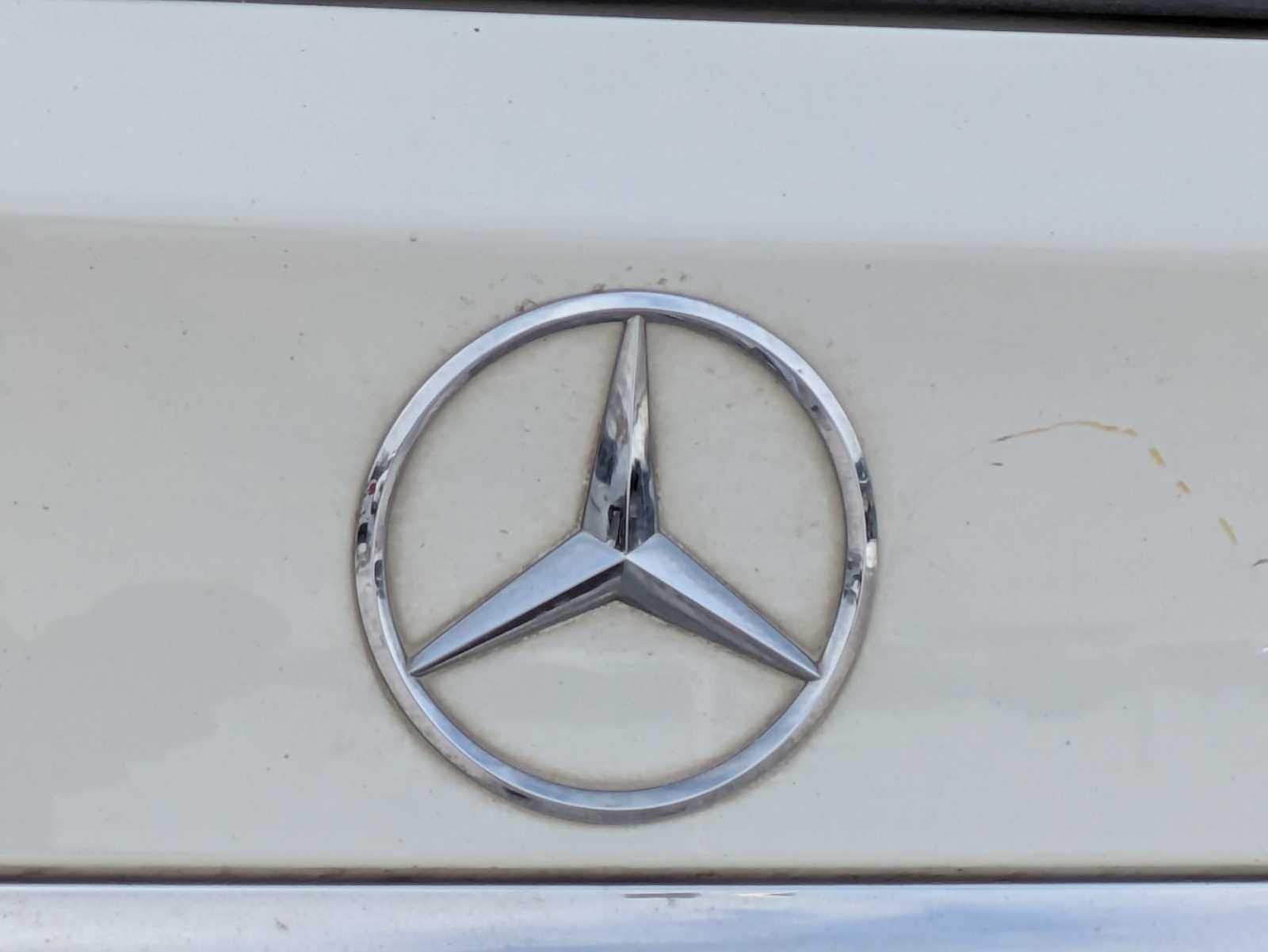 Thumbnail: 2016 Mercedes-Benz GLA - 11