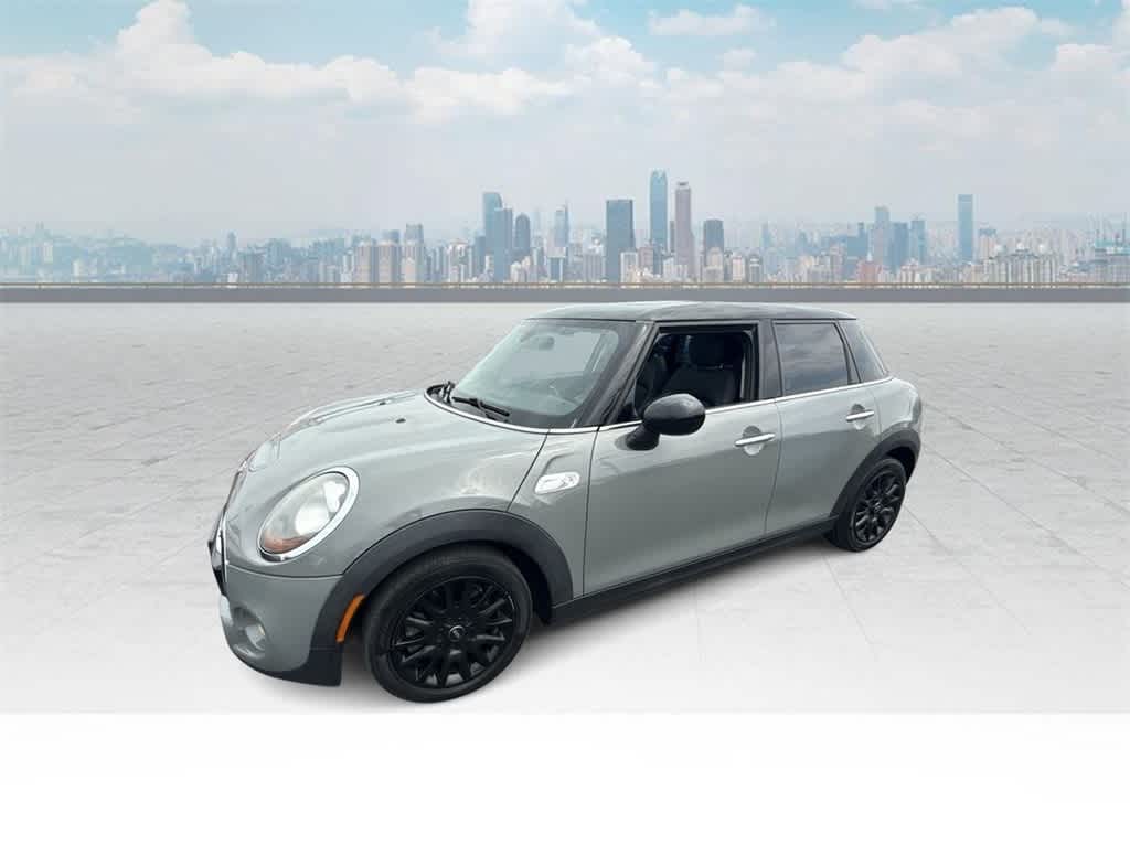 2017 MINI Cooper Hardtop S -
                  Waukesha, WI