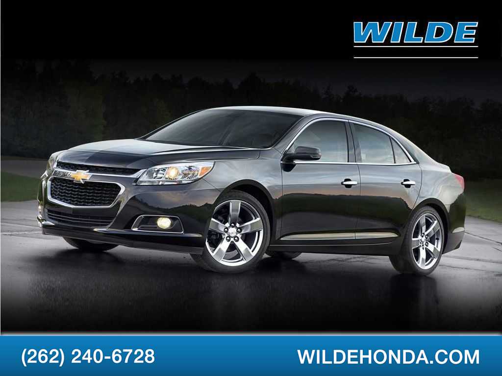 2015 Chevrolet Malibu LT -
                  Waukesha, WI